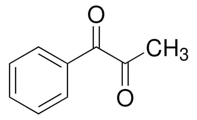 1-Phenyl-1,2-propanedione