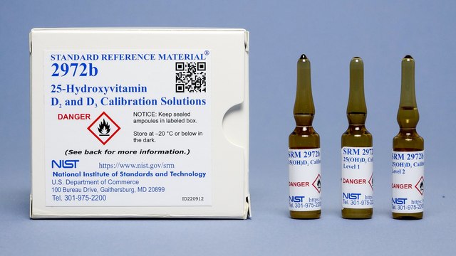 25-HYDROXYVITAMIN D CALIBRATION SOLUTION